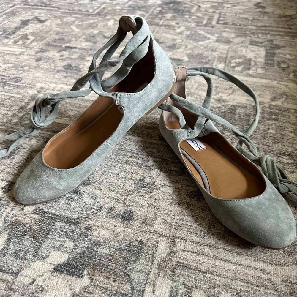 Steve Madden ballerina flats